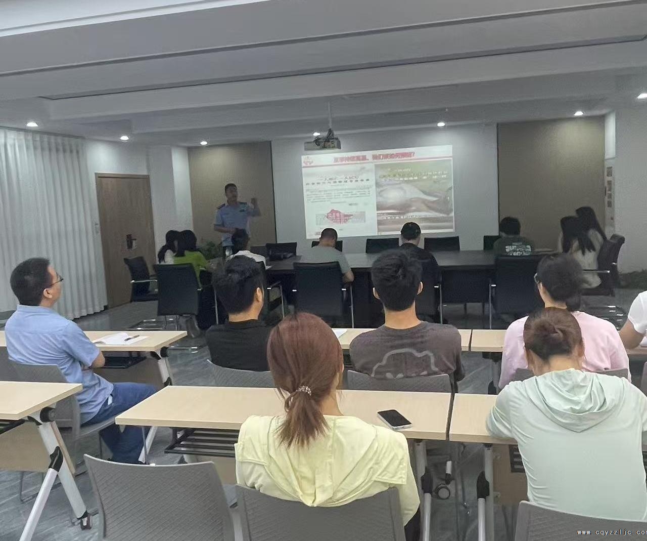 重慶云臻檢測公司開展消防宣傳月活動